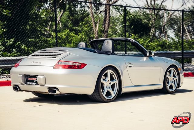 Used 2006 Porsche 911 Carrera RWD image 7