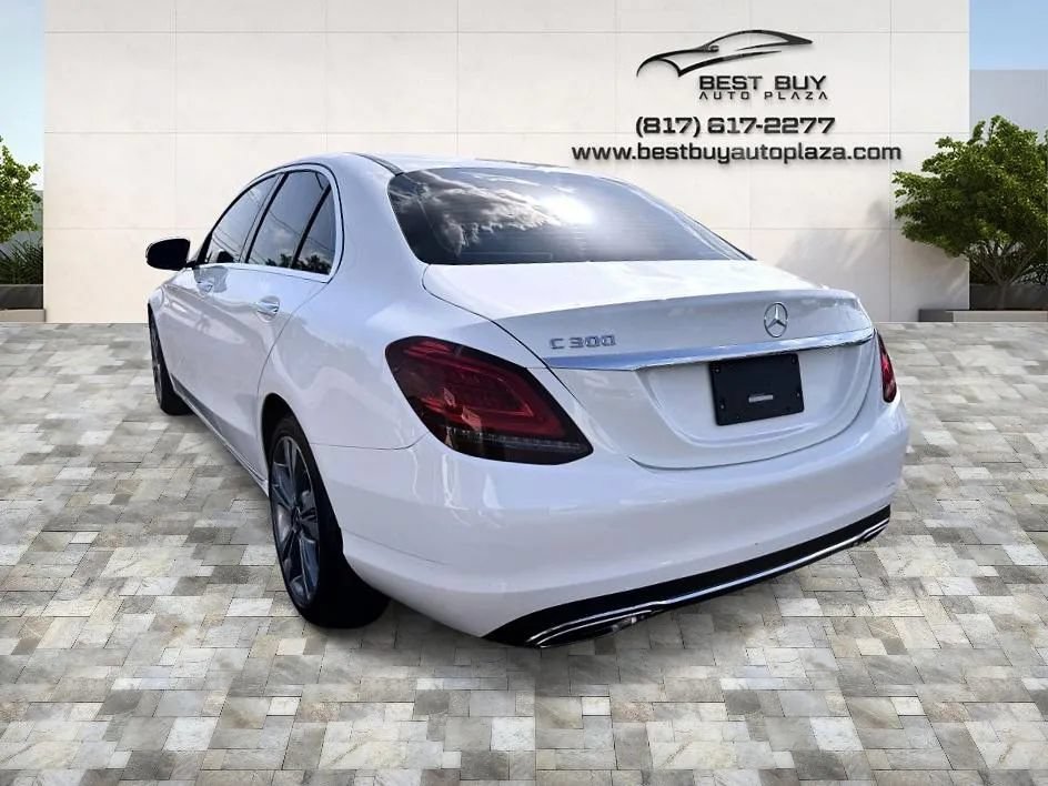 Used 2019 Mercedes-Benz C 300 Sedan image 4