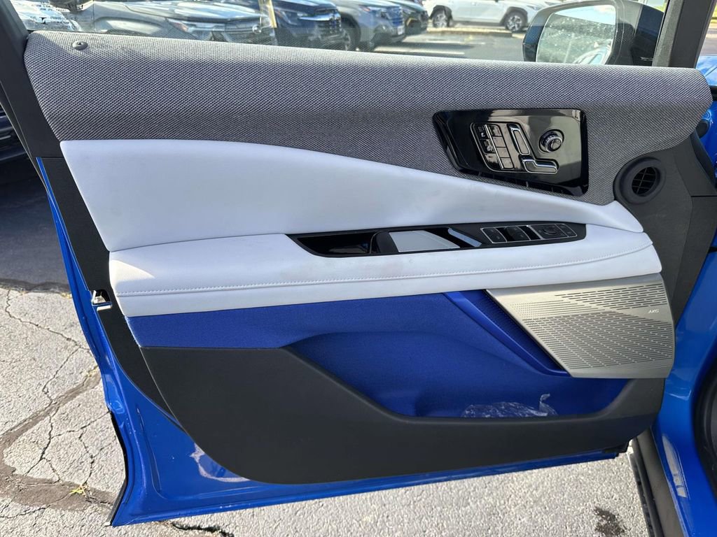 New 2025 Cadillac Optiq Luxury 1 AWD/4WD image 14