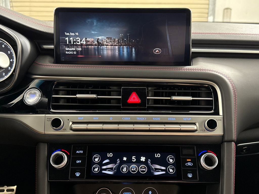 New 2025 Genesis G70 2.5T w/ Sport Prestige Package image 18