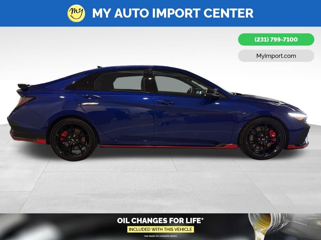 Used 2025 Hyundai Elantra N Base w/ Cargo Package image 8