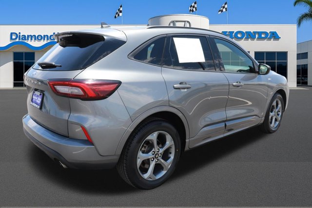 Used 2023 Ford Escape ST-Line FWD image 6