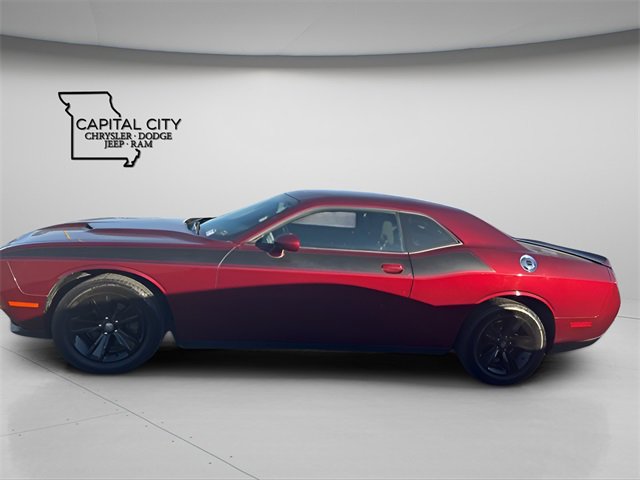 Used 2020 Dodge Challenger SXT image 6
