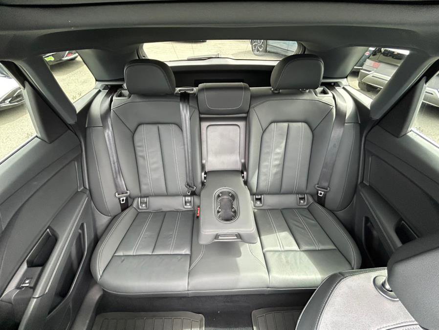 Used 2023 Audi Q4 e-tron Prestige w/ 20" Wheel Package image 40