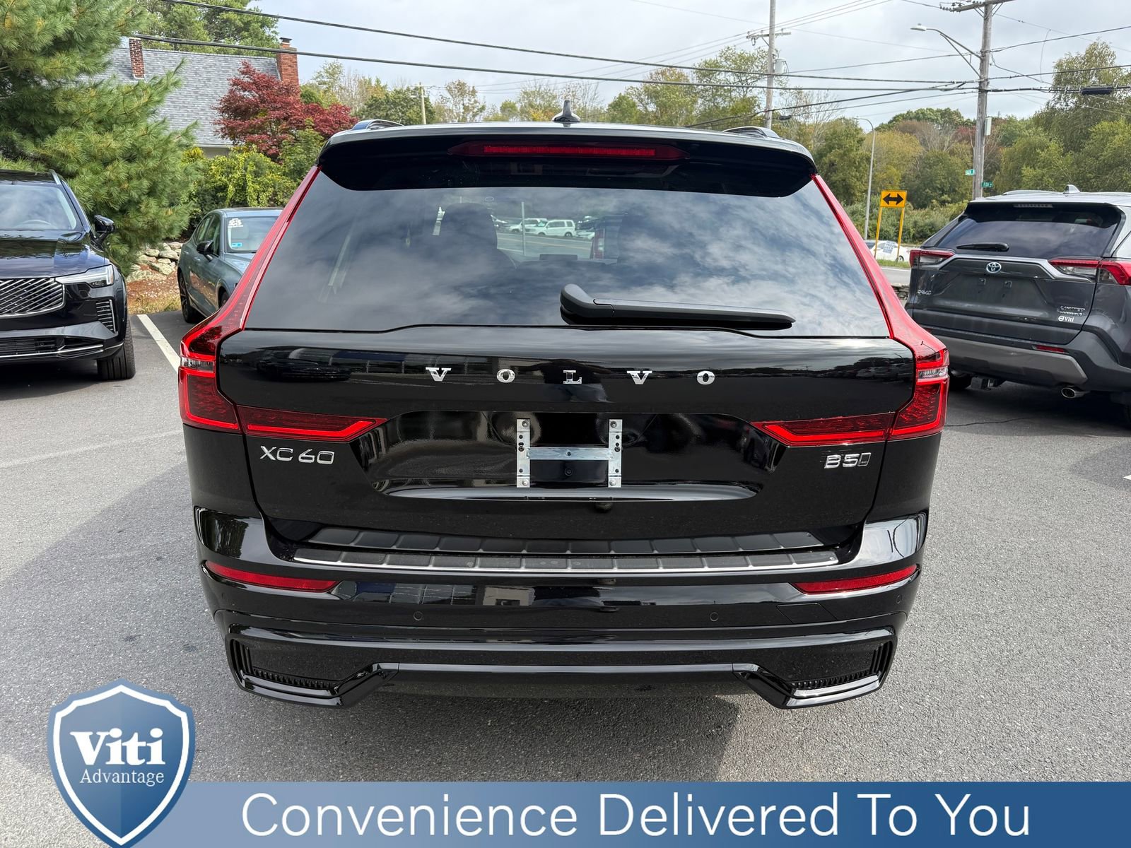 New 2026 Volvo XC60 B5 Plus w/ Protection Package Premier image 7