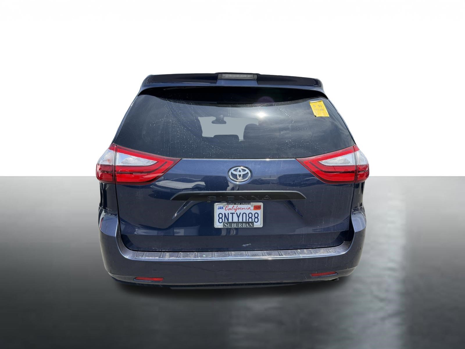Used 2019 Toyota Sienna L FWD image 6