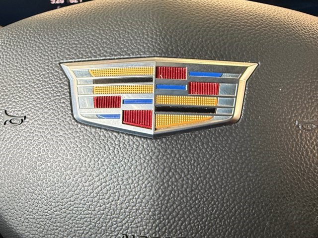 Certified 2025 Cadillac XT4 Premium Luxury AWD/4WD image 6