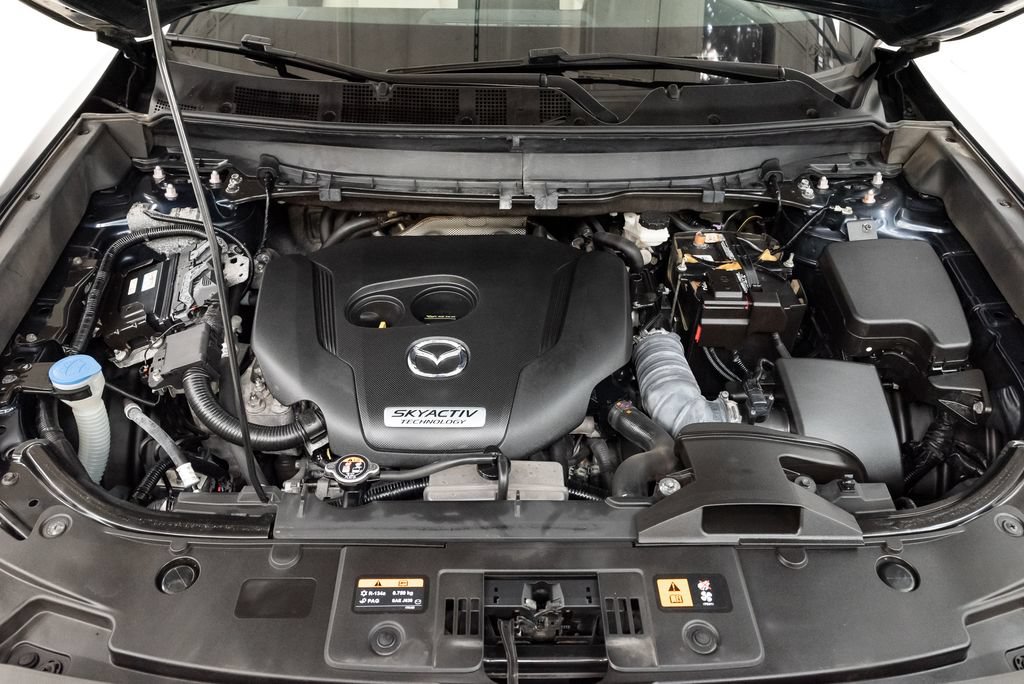 Used 2018 MAZDA CX-9 Touring AWD/4WD image 3