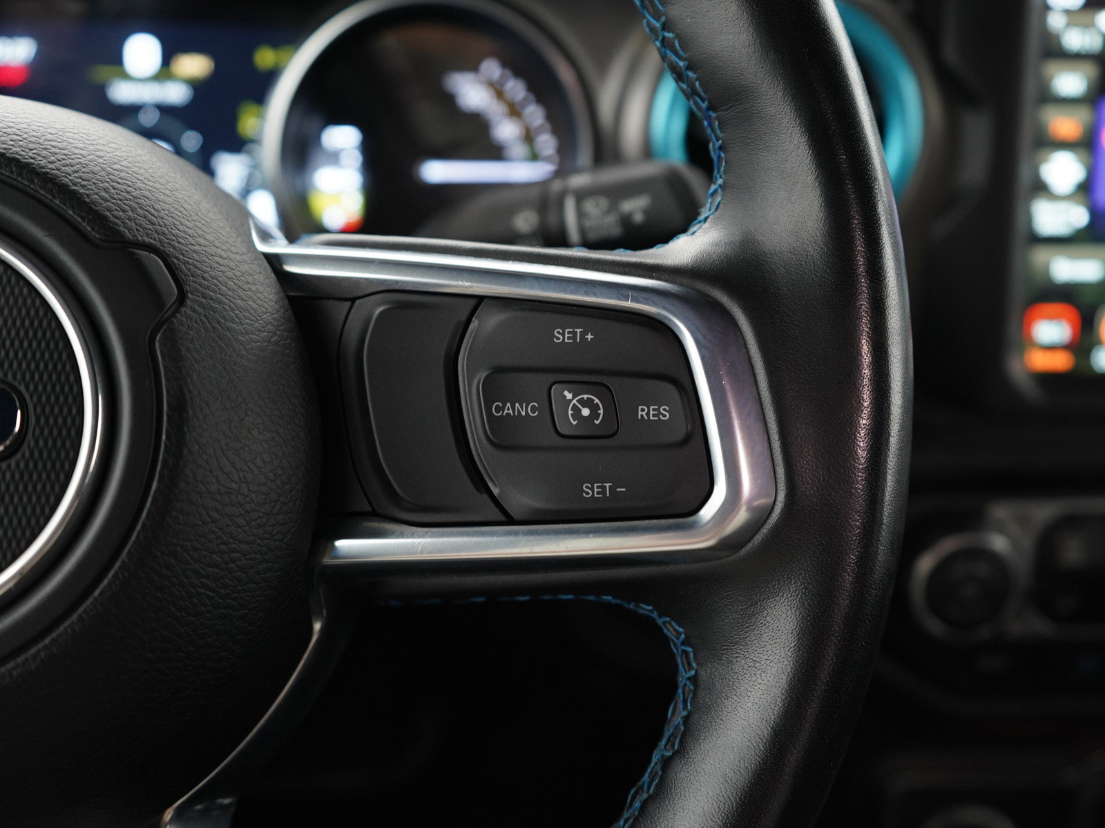 Used 2022 Jeep Wrangler Unlimited Rubicon 4xe w/ Cold Weather Group image 28