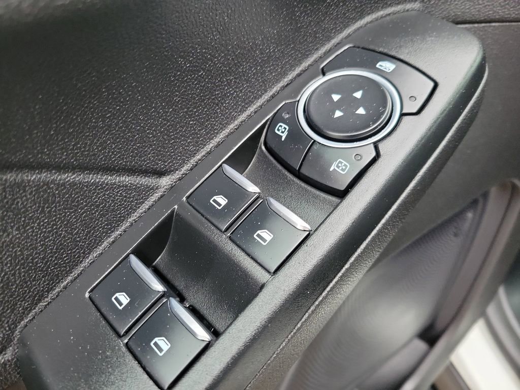 Used 2023 Ford Escape ST-Line w/ Tech Pack #1 AWD/4WD image 18
