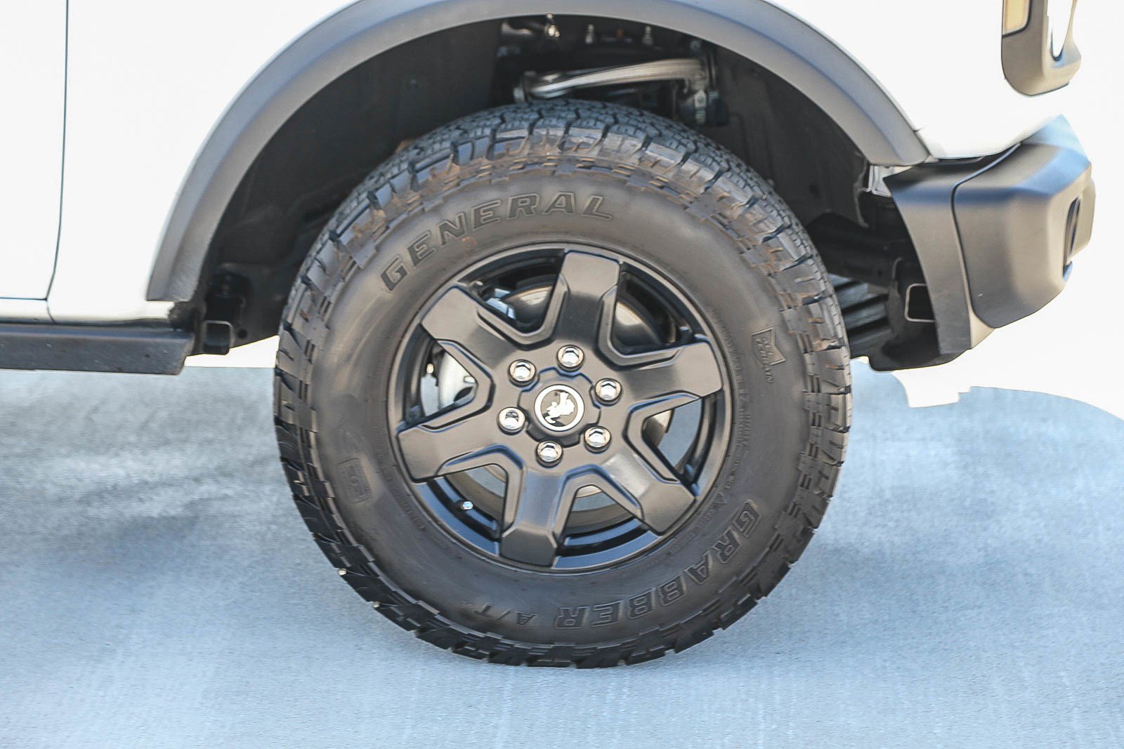 Used 2024 Ford Bronco Black Diamond AWD/4WD image 10