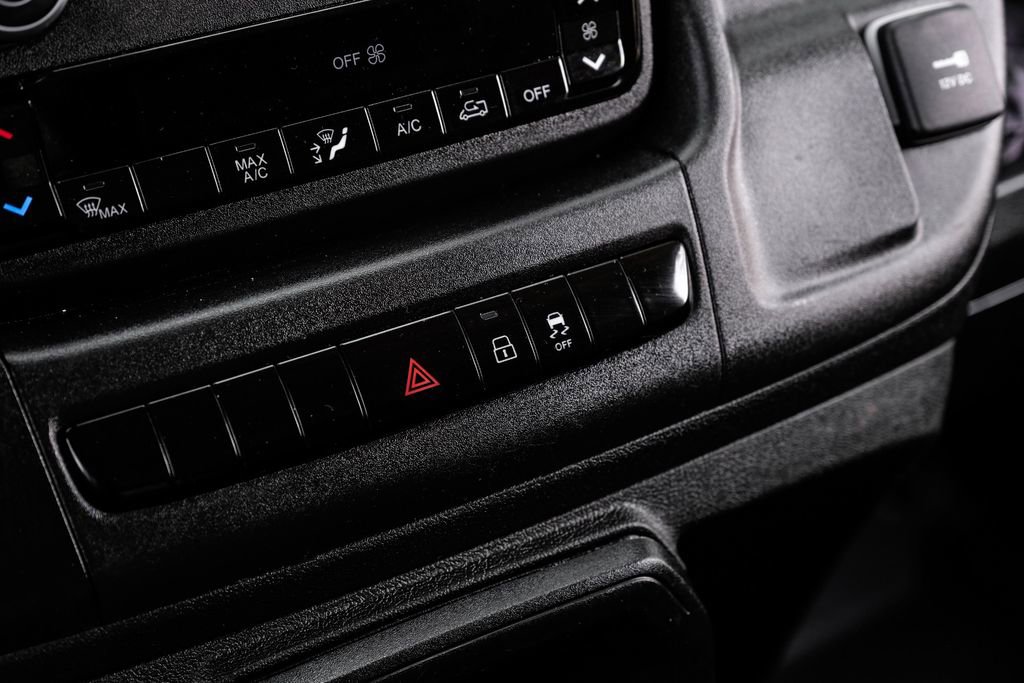 Used 2023 RAM ProMaster 2500 image 21