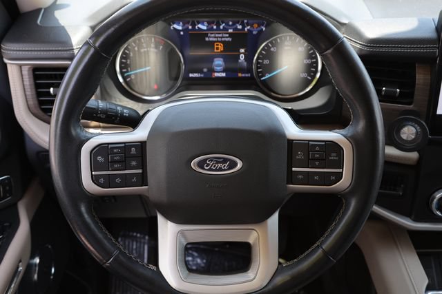 Used 2022 Ford Expedition Limited AWD/4WD image 13