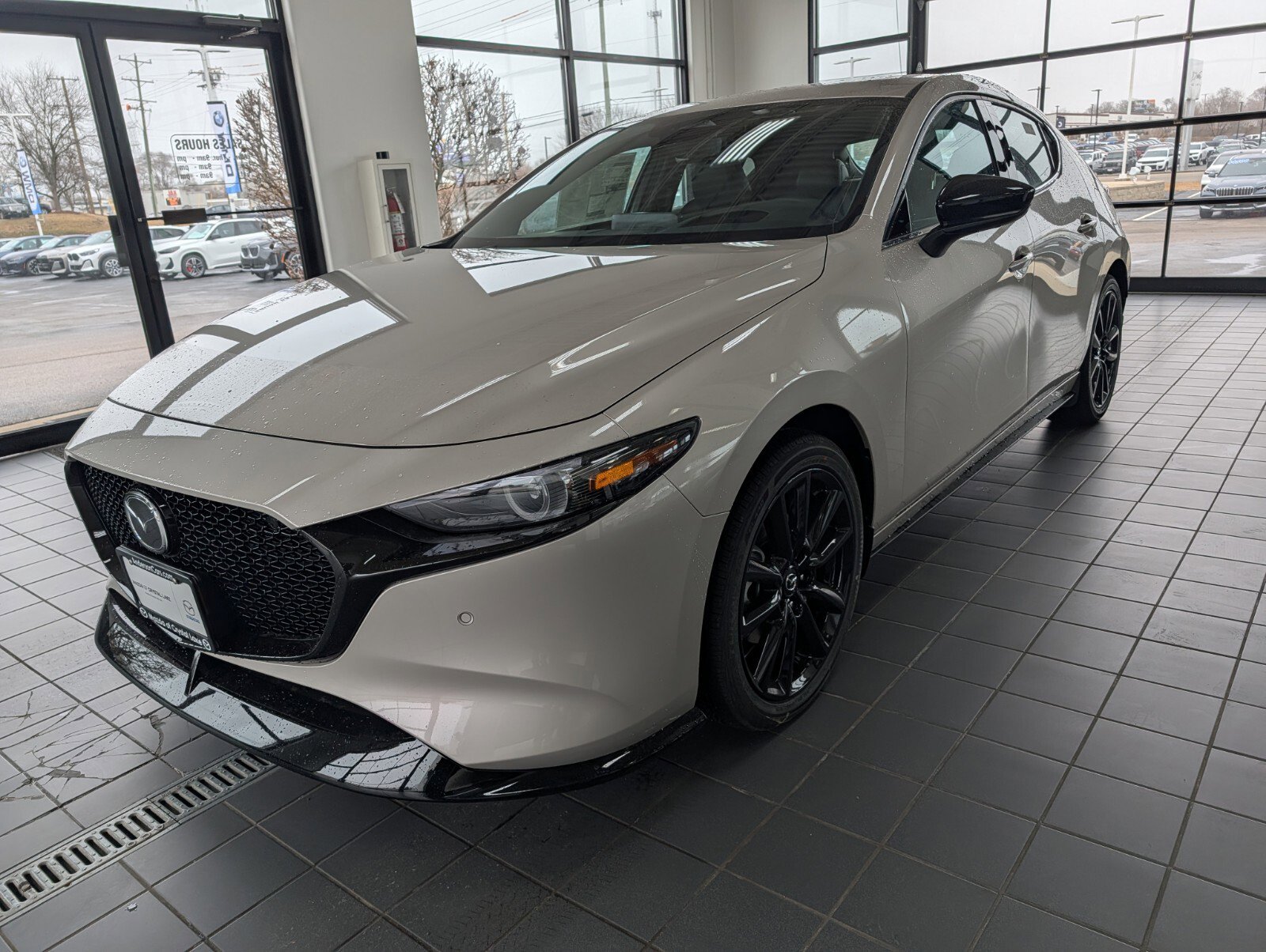New 2026 MAZDA MAZDA3 Hatchback w/Premium Plus Pkg AWD/4WD image 7