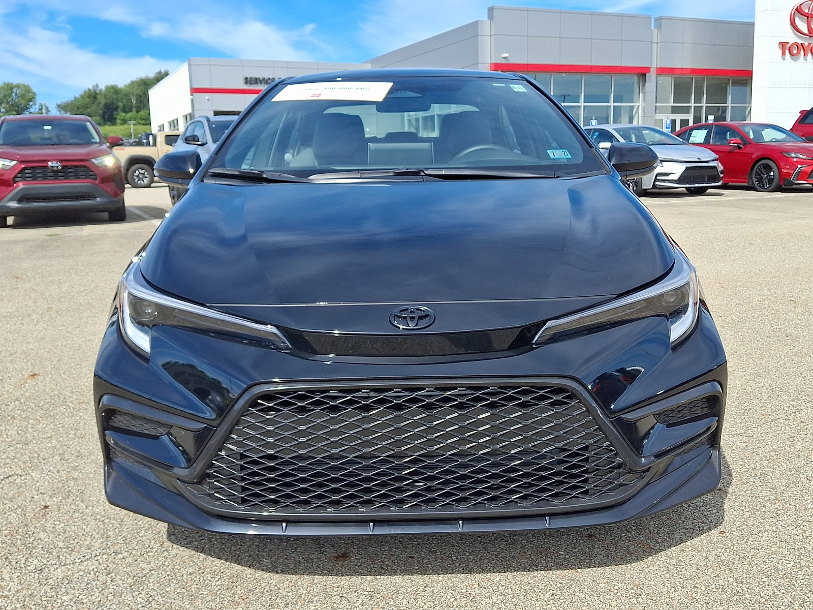 Certified 2026 Toyota Corolla SE w/ SE Package FWD image 2