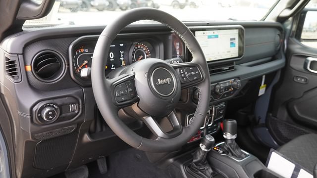 New 2026 Jeep Gladiator Mojave AWD/4WD image 16