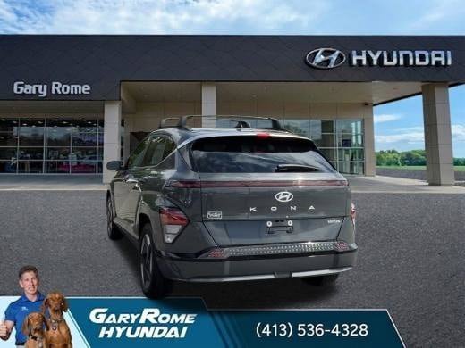 Certified 2025 Hyundai Kona Limited FWD image 7