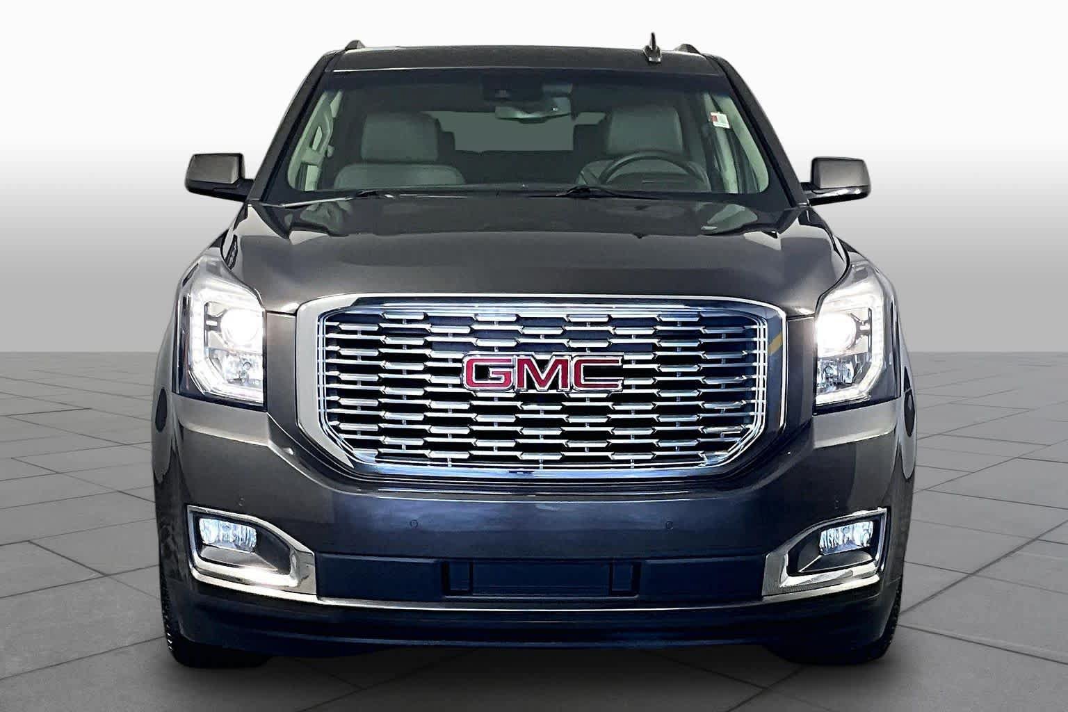 Used 2019 GMC Yukon Denali w/ Open Road Package RWD image 4