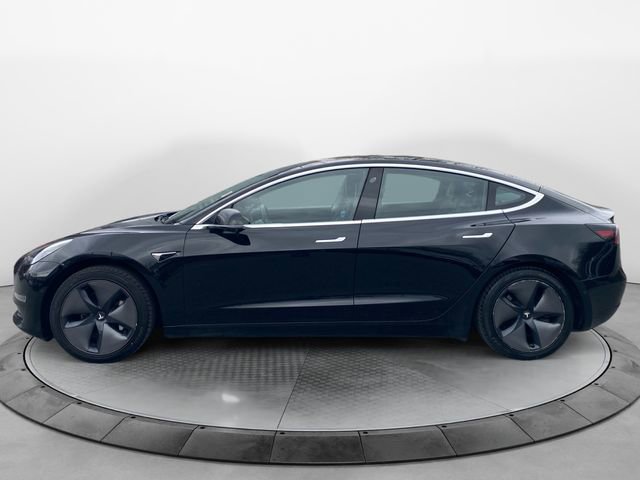 Used 2018 Tesla Model 3 Long Range image 2