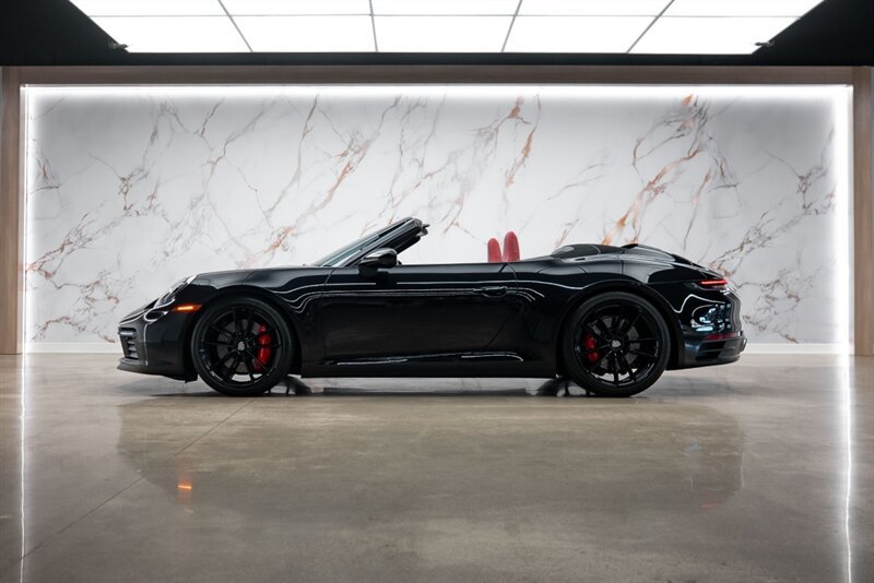Used 2023 Porsche 911 Carrera S RWD image 5