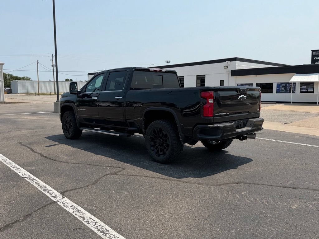 Used 2024 Chevrolet Silverado 2500 LTZ w/ LTZ Plus Package AWD/4WD image 5