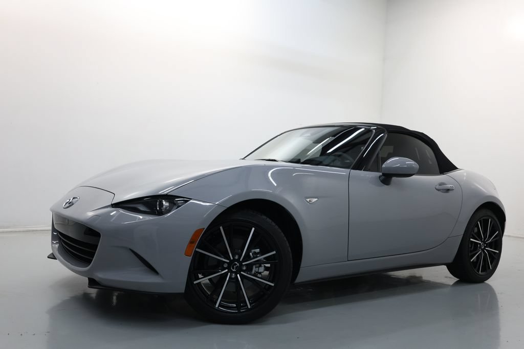 Used 2024 MAZDA MX-5 Miata Grand Touring w/ Weather Package RWD image 38