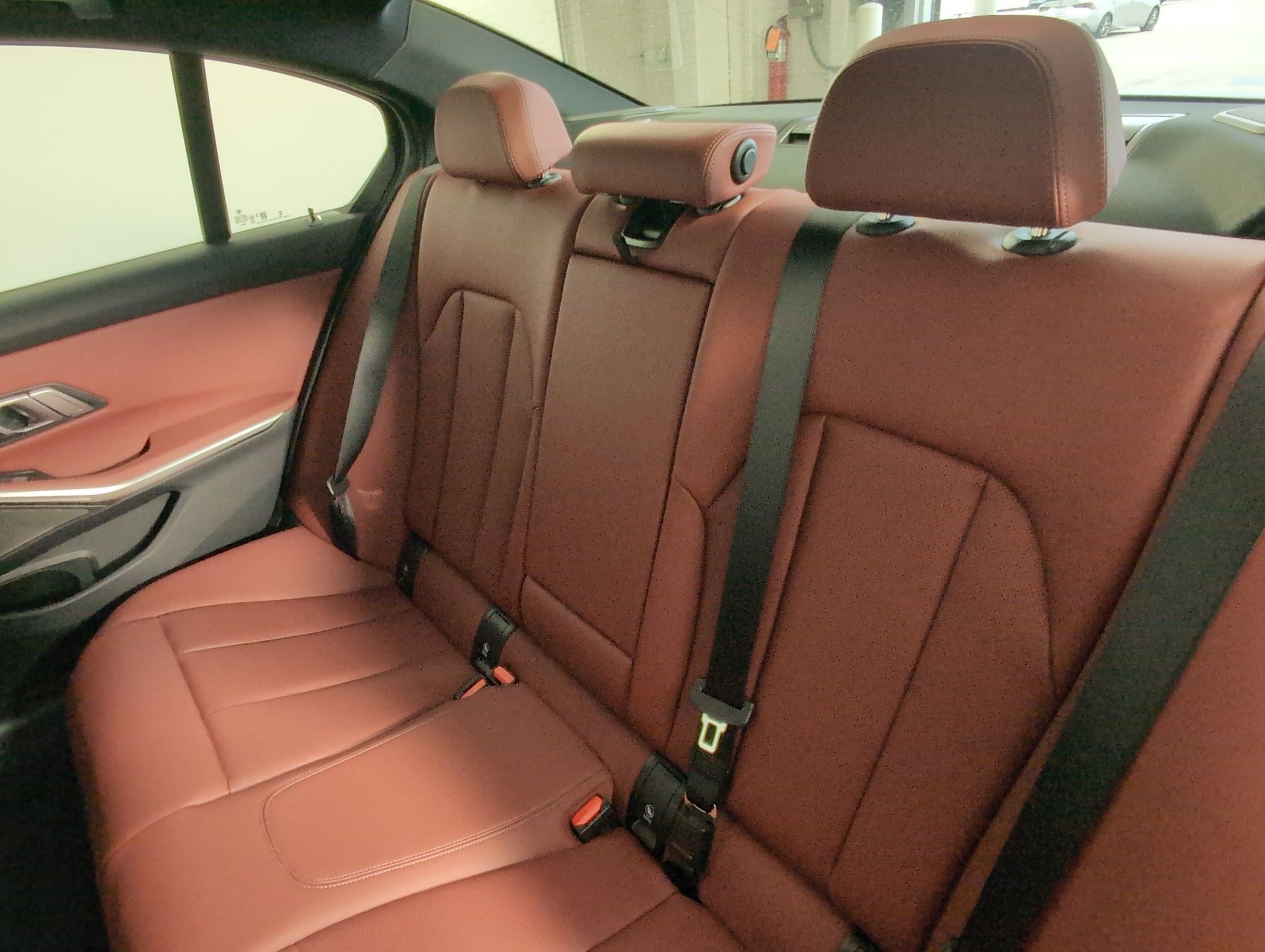 Used 2026 BMW 330i xDrive Sedan w/ Premium Package image 28