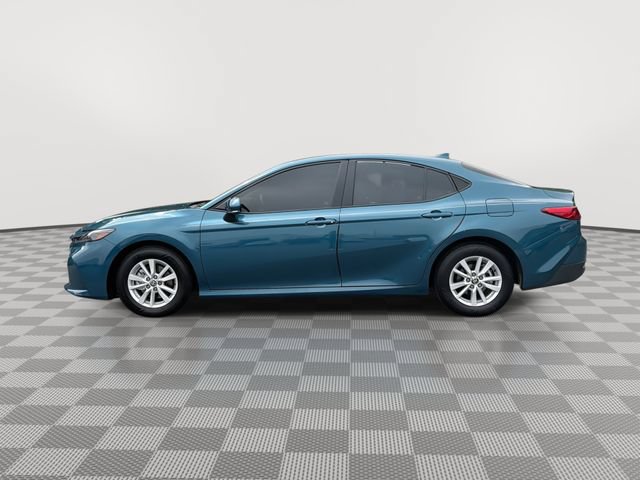 Used 2026 Toyota Camry LE FWD image 6