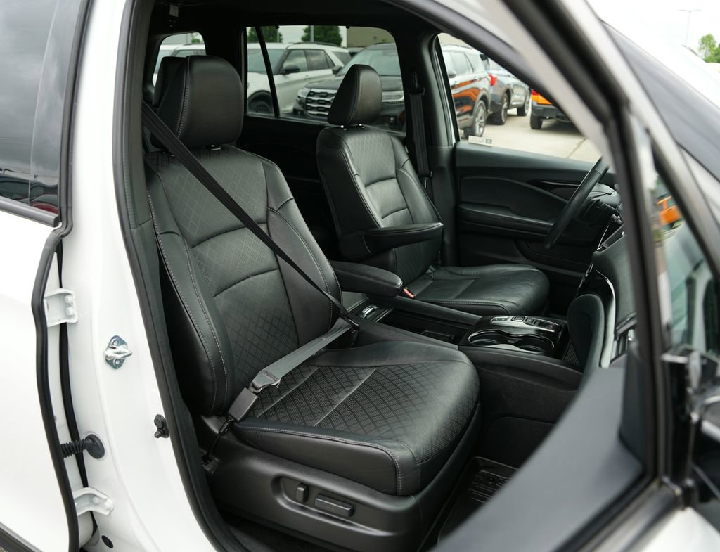 Used 2022 Honda Passport Elite image 21