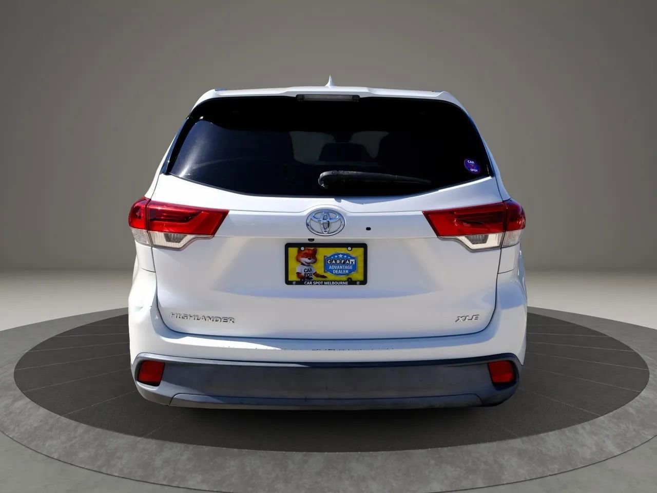 Used 2019 Toyota Highlander XLE image 5