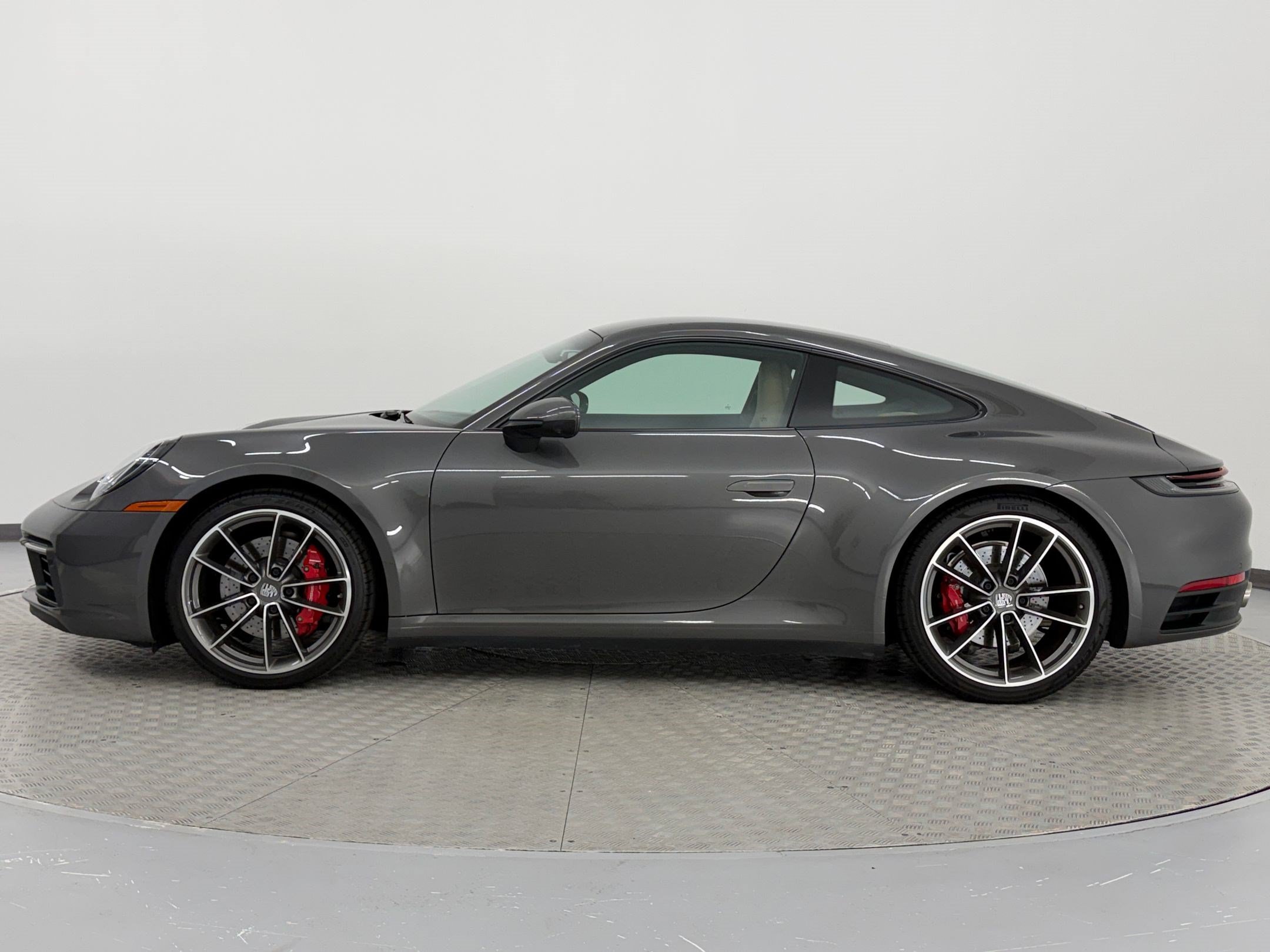 Certified 2020 Porsche 911 Carrera S RWD image 2