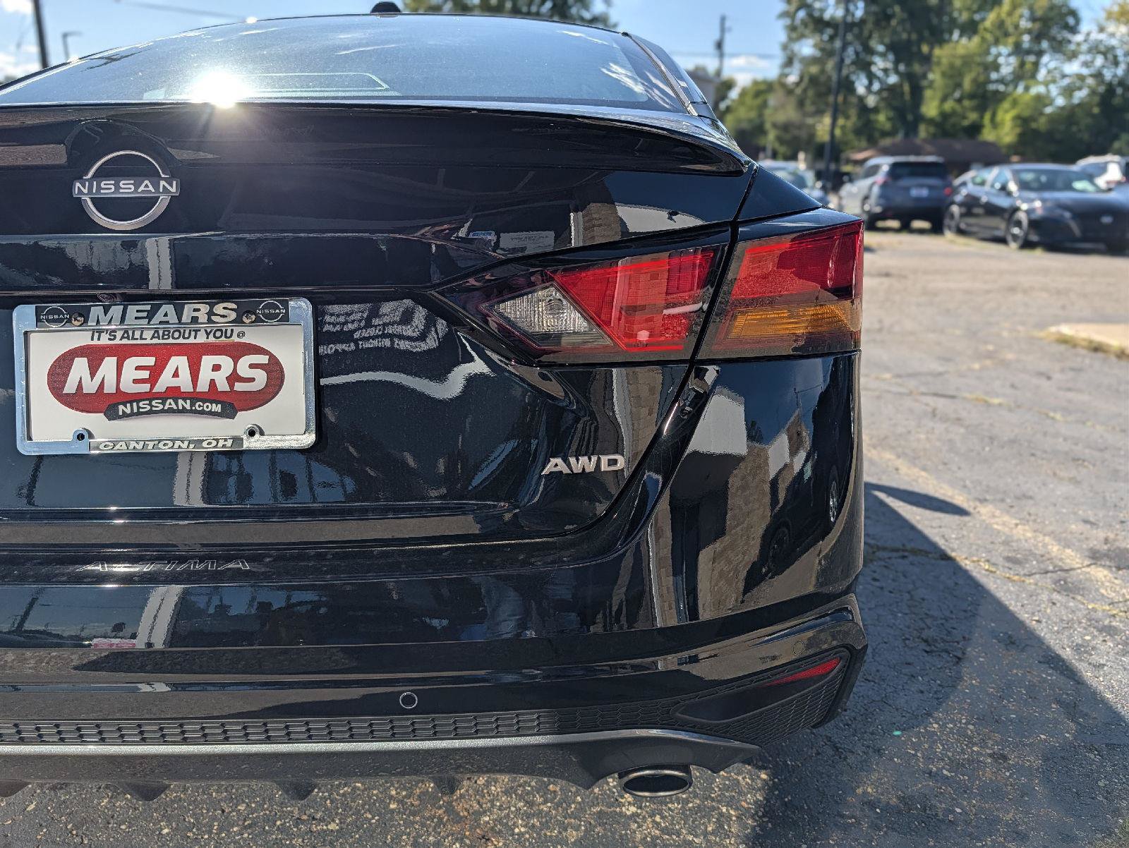 New 2026 Nissan Altima 2.5 SV AWD/4WD image 12
