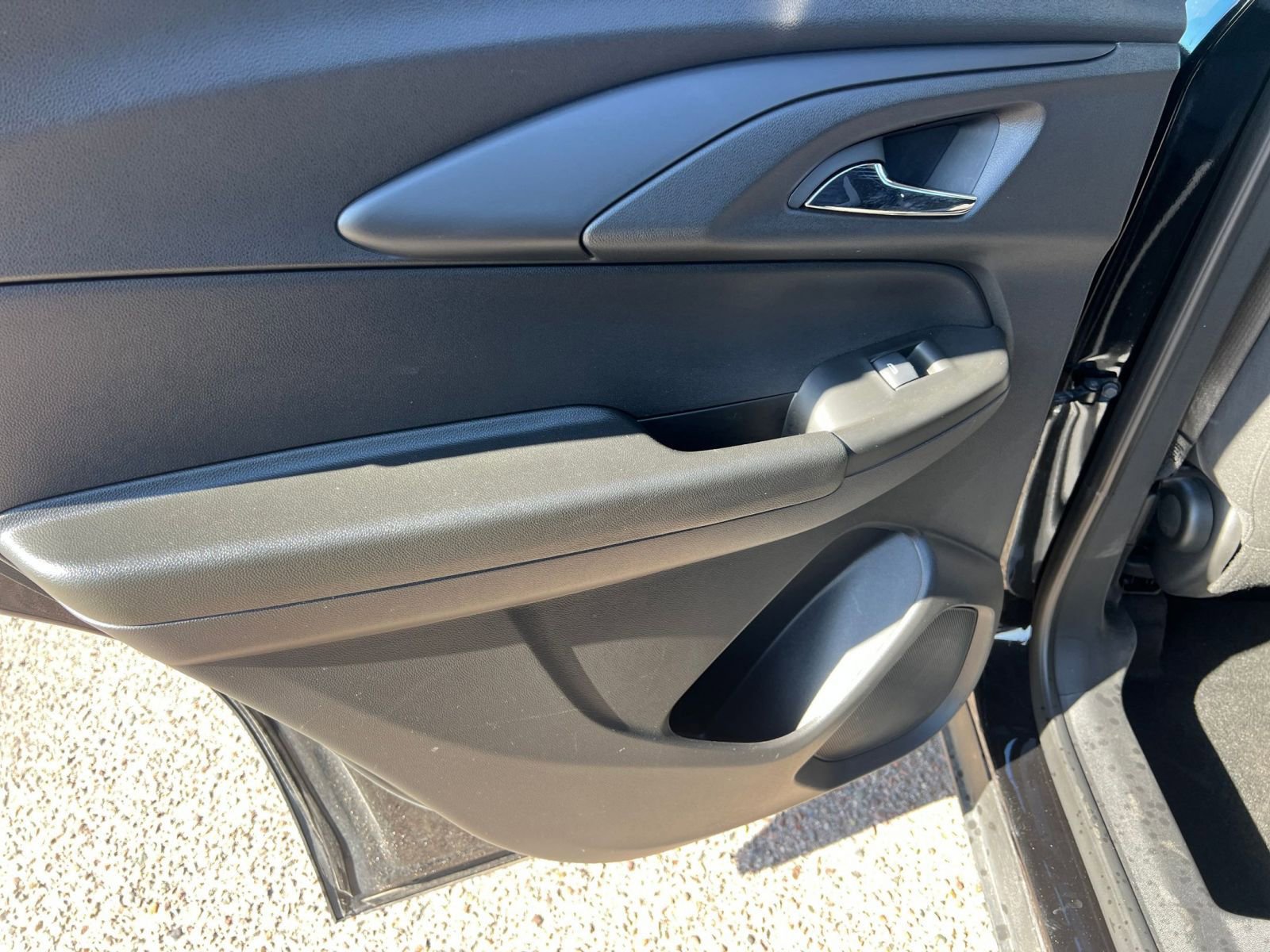 Used 2025 Chevrolet TrailBlazer LT image 23