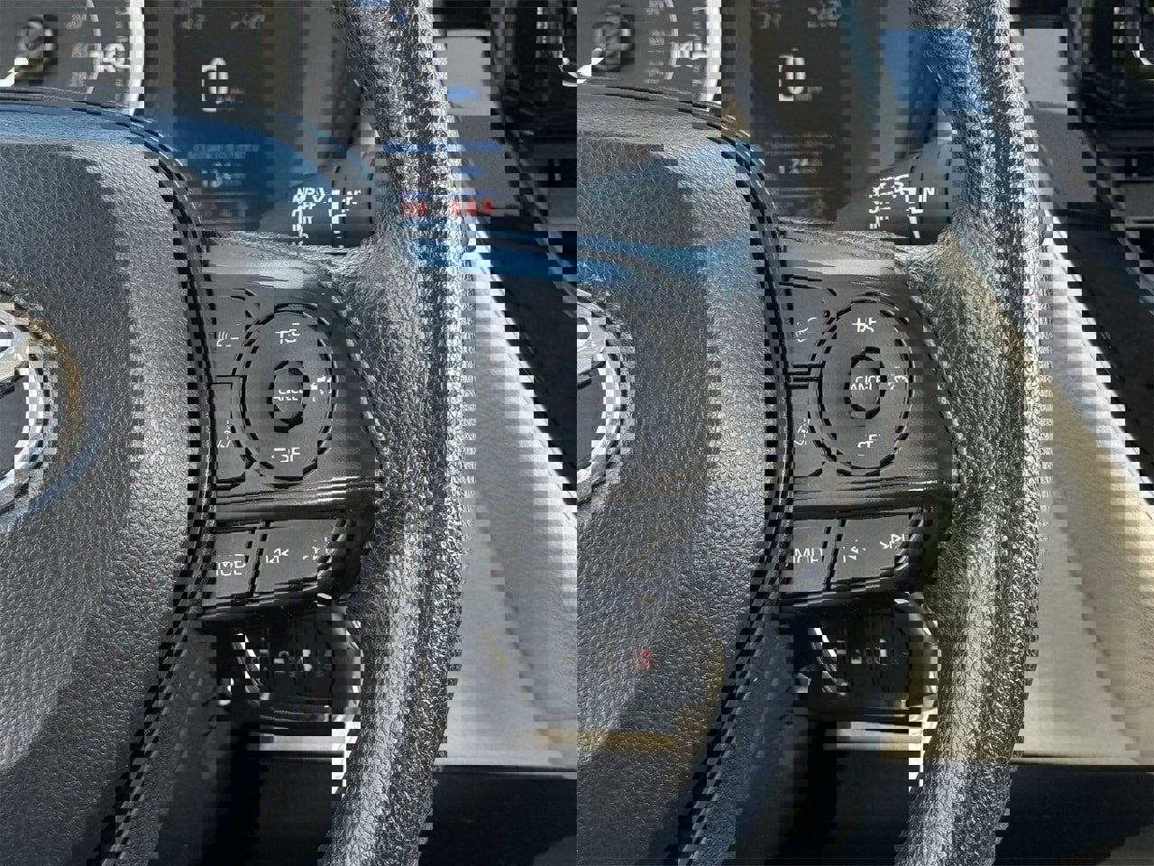 Used 2022 Toyota Corolla LE image 14