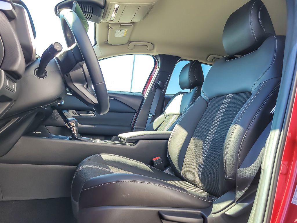 Used 2025 MAZDA CX-50 AWD 2.5 S w/ Weather Package image 7