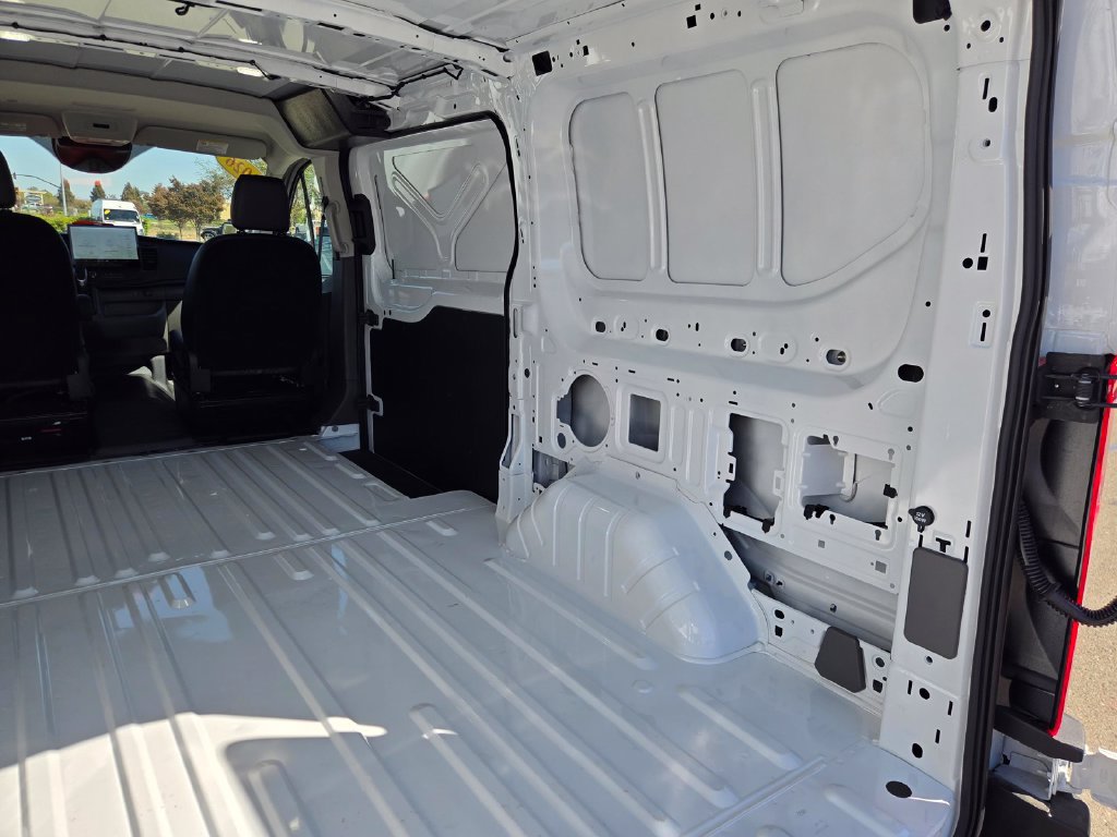 Used 2026 Ford Transit 250 Low Roof RWD image 12