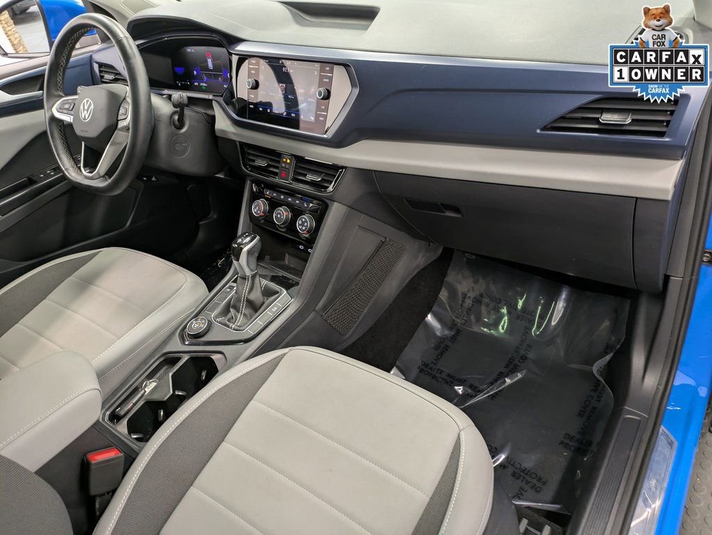 Used 2023 Volkswagen Taos SE w/ Panoramic Sunroof Package image 31