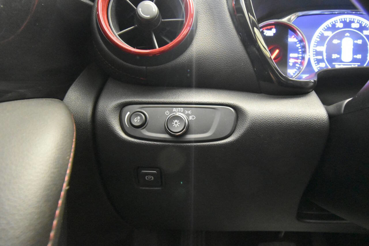 Used 2022 Chevrolet Blazer RS w/ Driver Confidence II Package AWD/4WD image 38