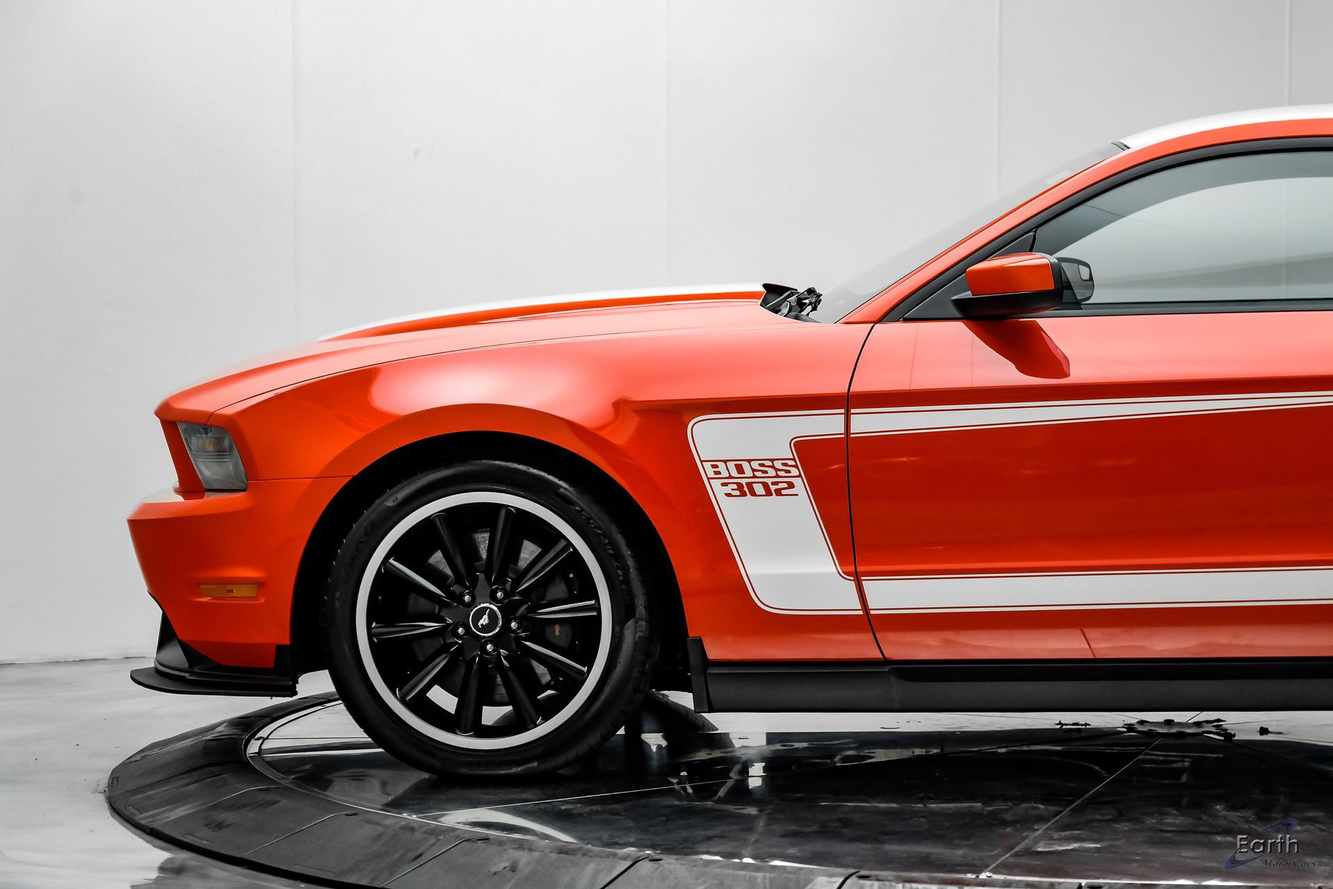 Used 2012 Ford Mustang Boss 302 w/ Boss 302 Accessory Pkg RWD image 8
