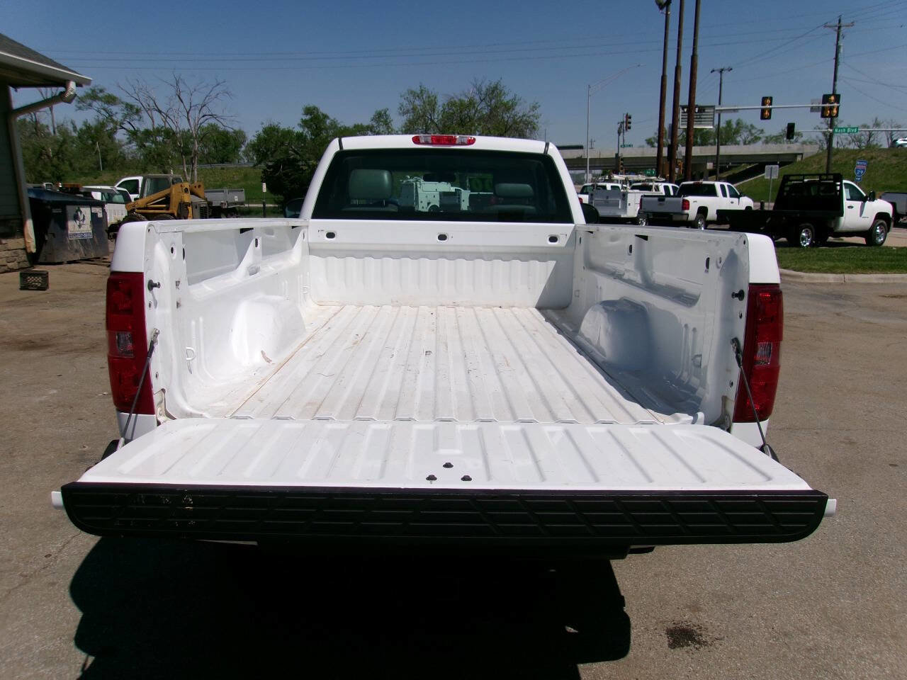 Used 2013 Chevrolet Silverado 1500 W/T AWD/4WD image 7