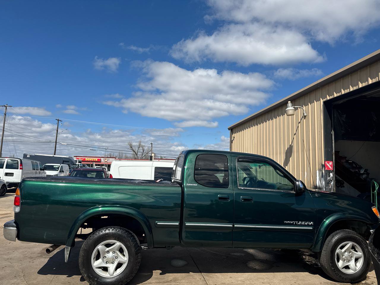 Used 2002 Toyota Tundra Limited RWD image 5