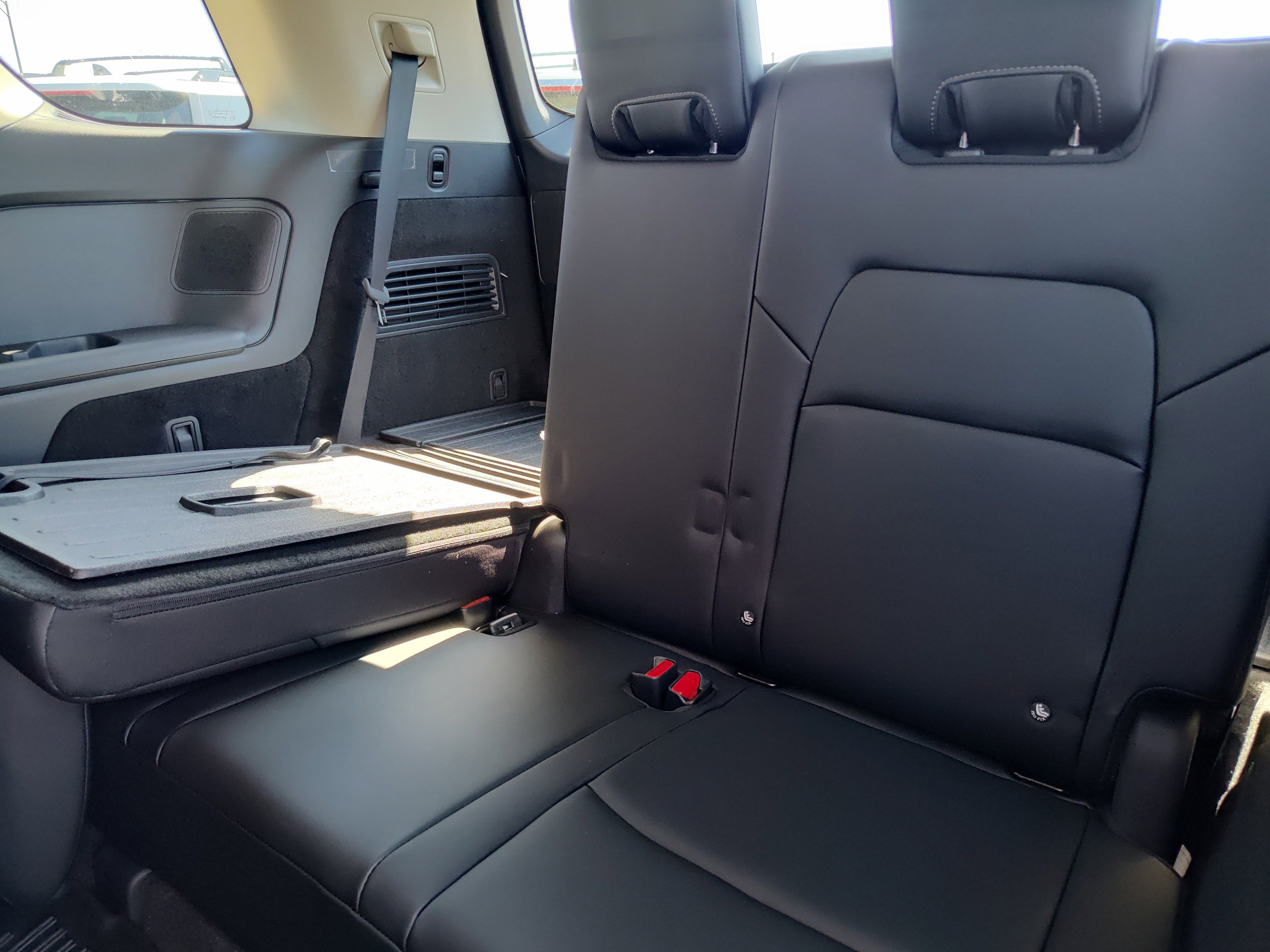 New 2026 Nissan Pathfinder Platinum image 16