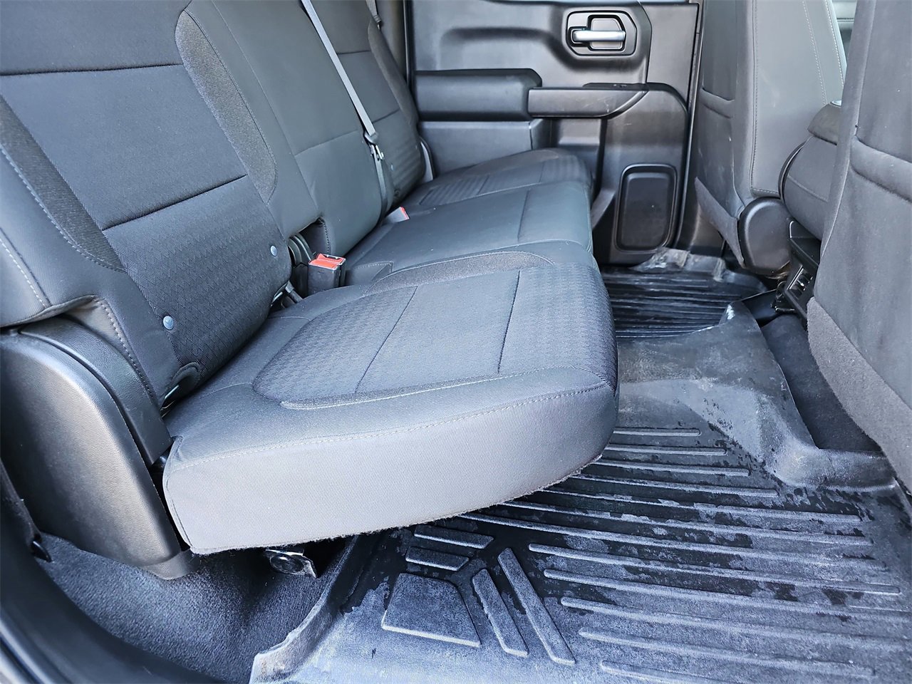 Used 2020 Chevrolet Silverado 1500 LT image 13