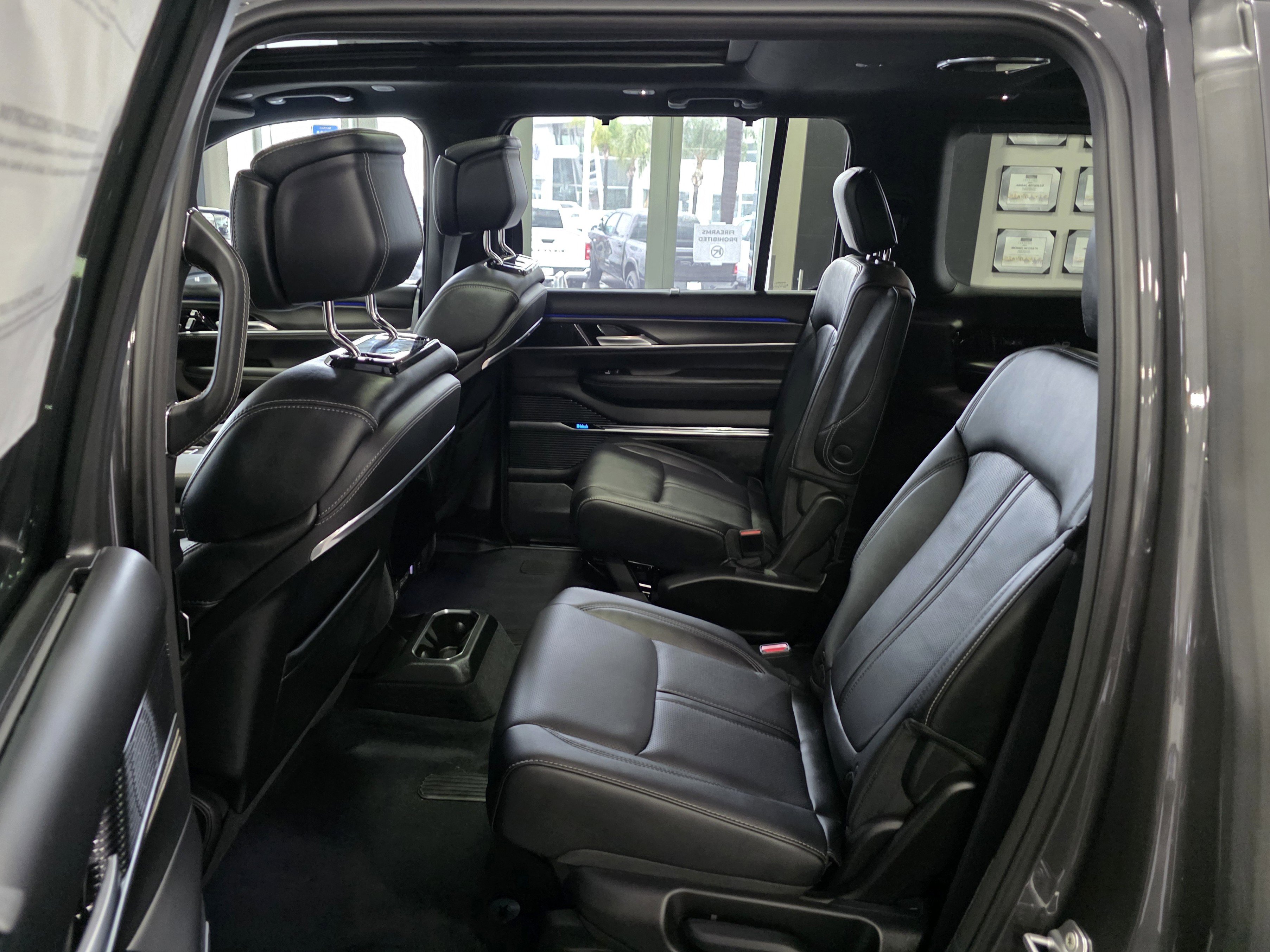 New 2026 Jeep Grand Wagoneer Summit image 19