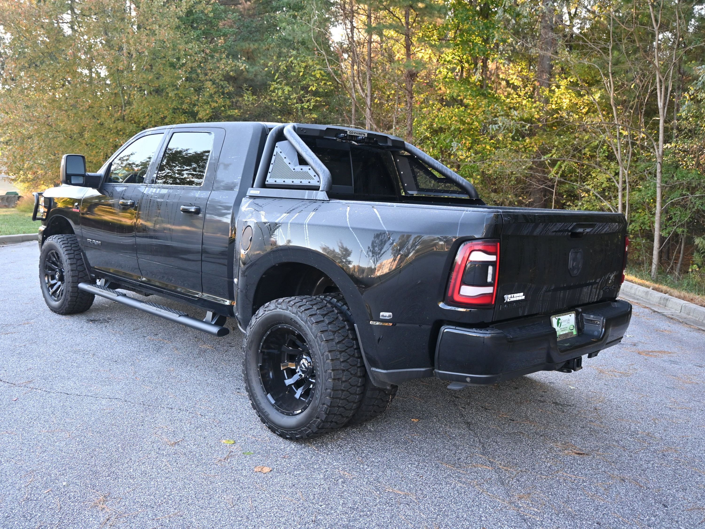 Used 2024 RAM 3500 Laramie w/ Night Edition image 4