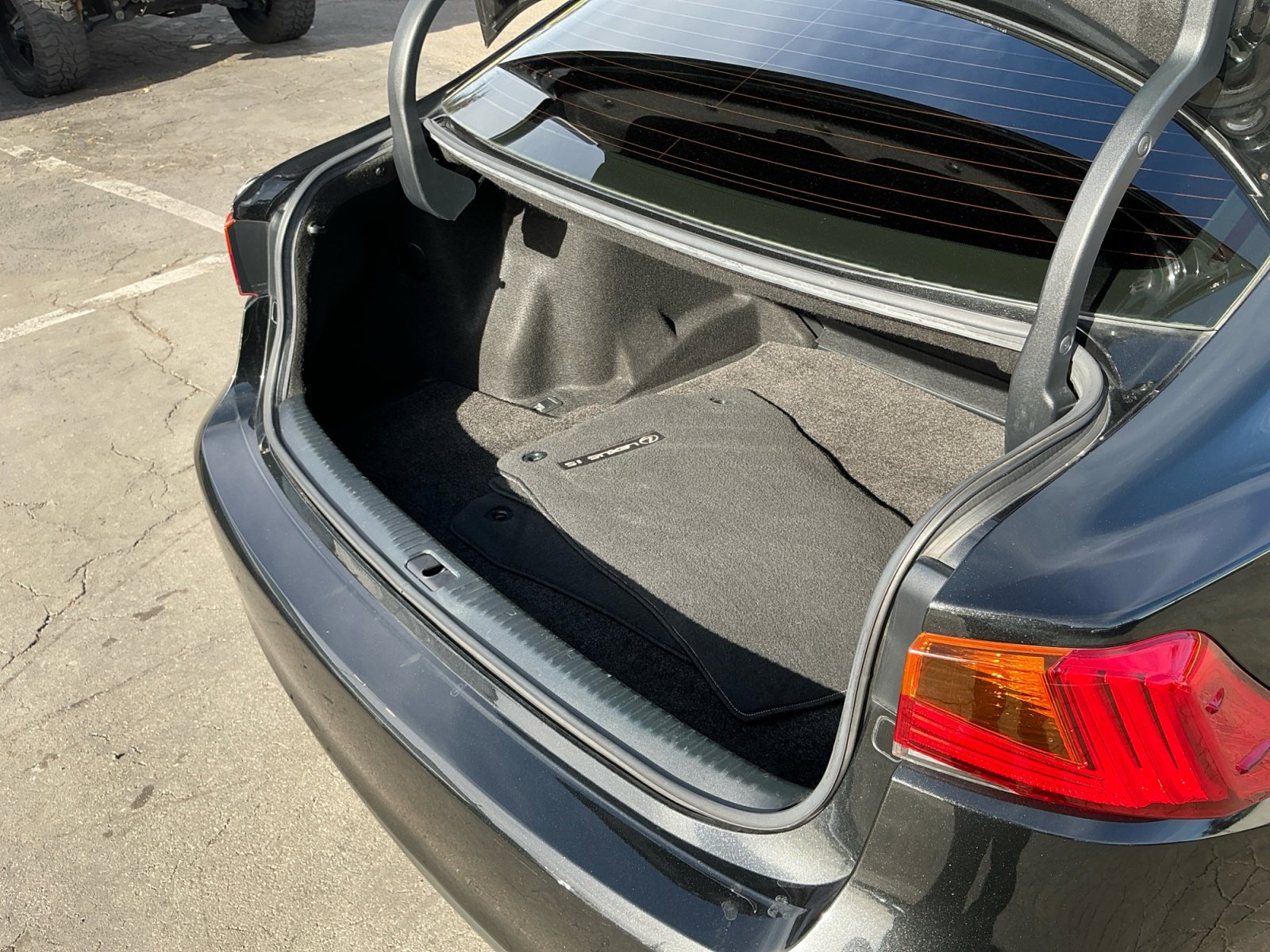 Used 2017 Lexus IS 200t RWD image 26