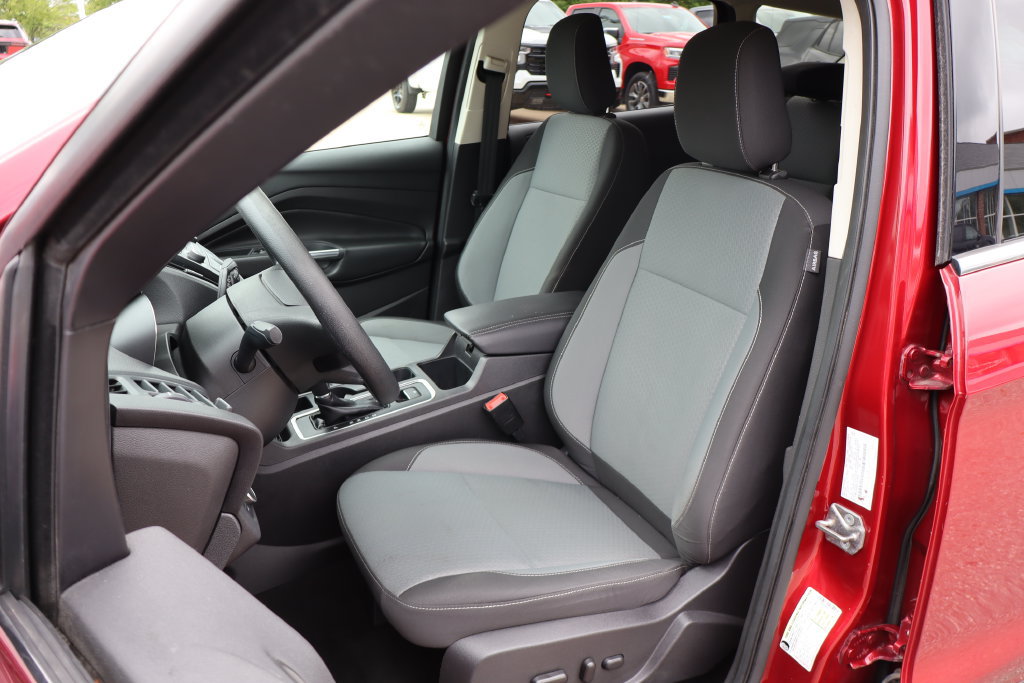 Used 2018 Ford Escape SE AWD/4WD image 9
