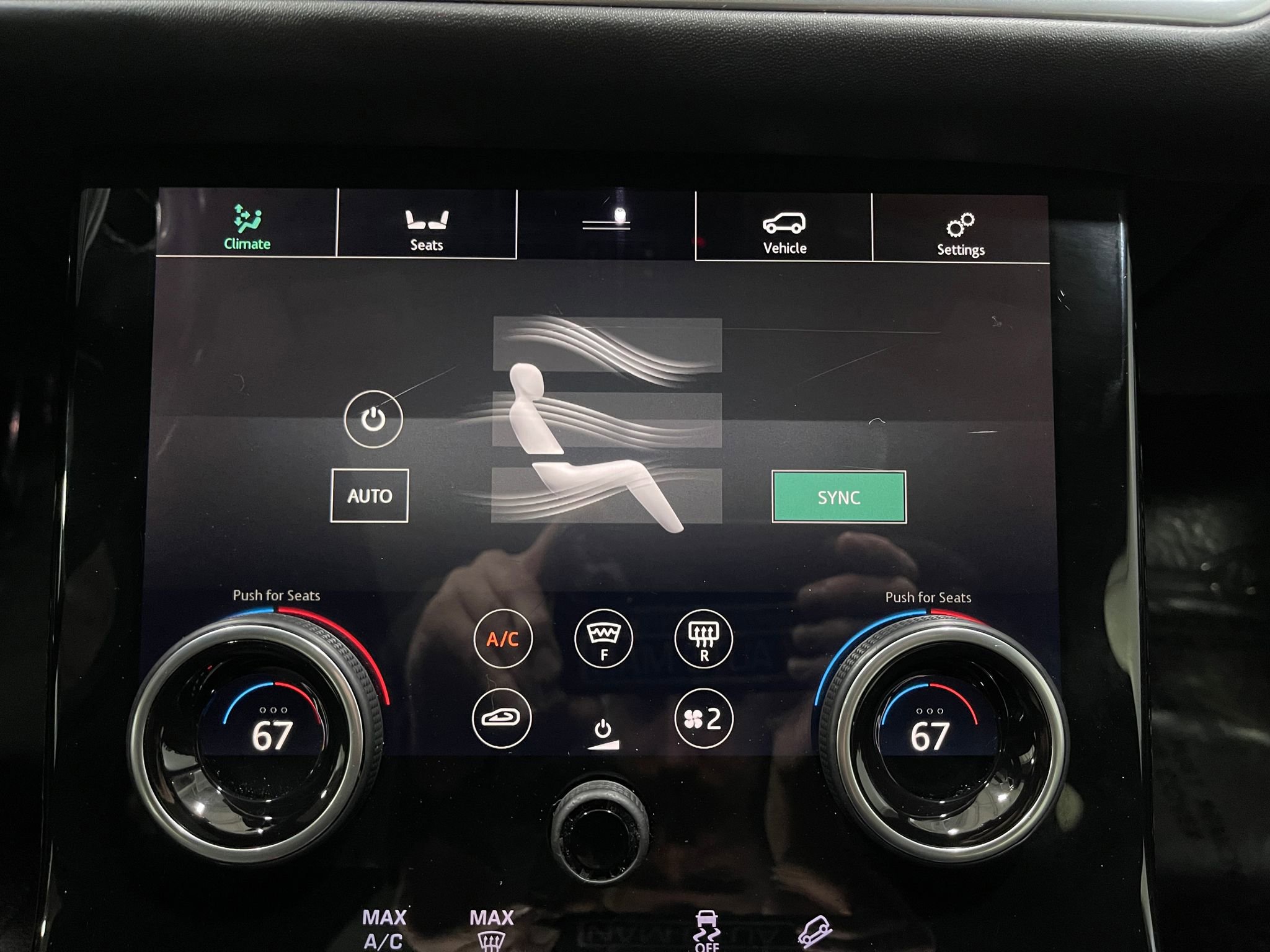 Used 2020 Land Rover Range Rover Velar R-Dynamic S image 25