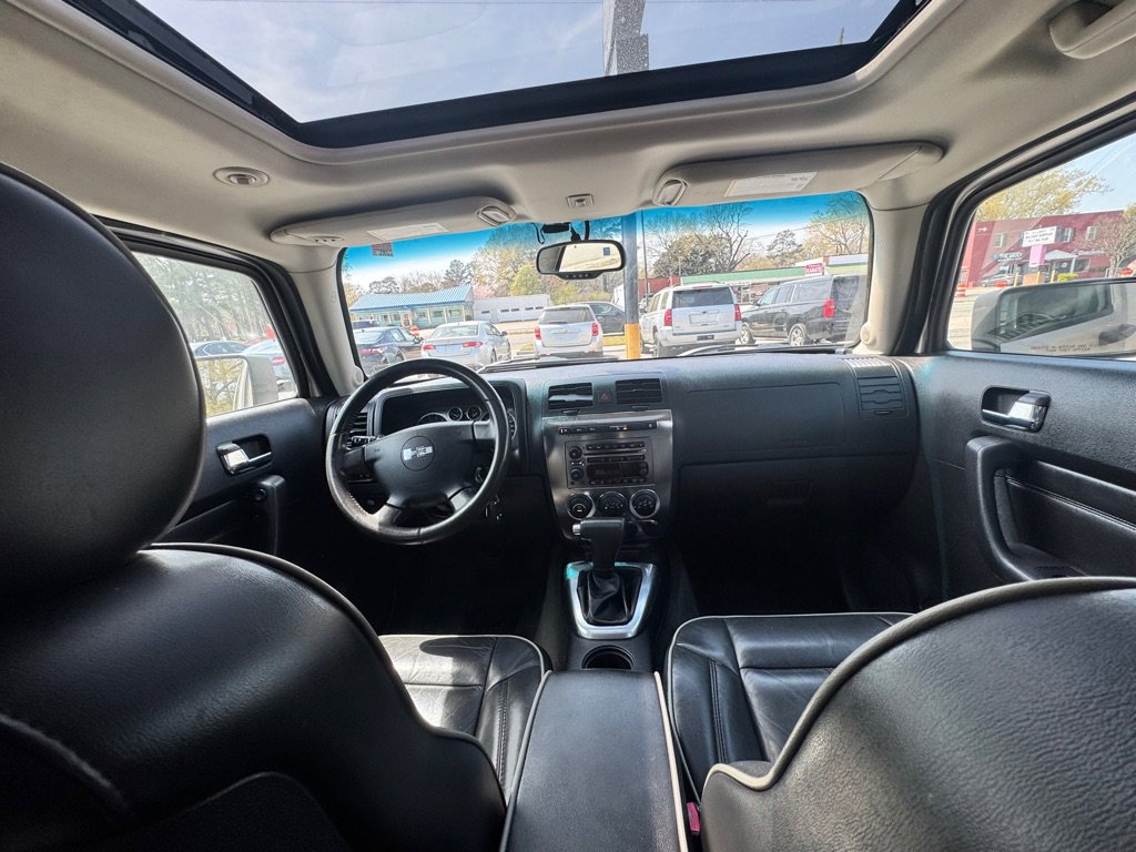 Used 2007 HUMMER H3 image 10