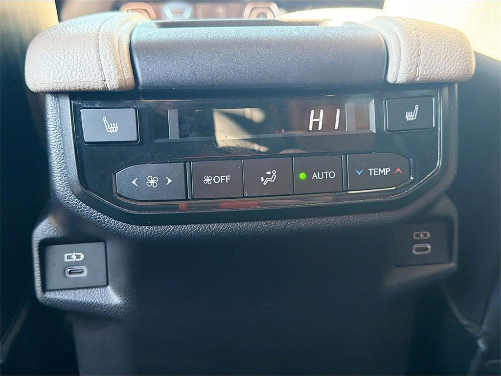 Used 2026 Toyota Grand Highlander Limited image 30